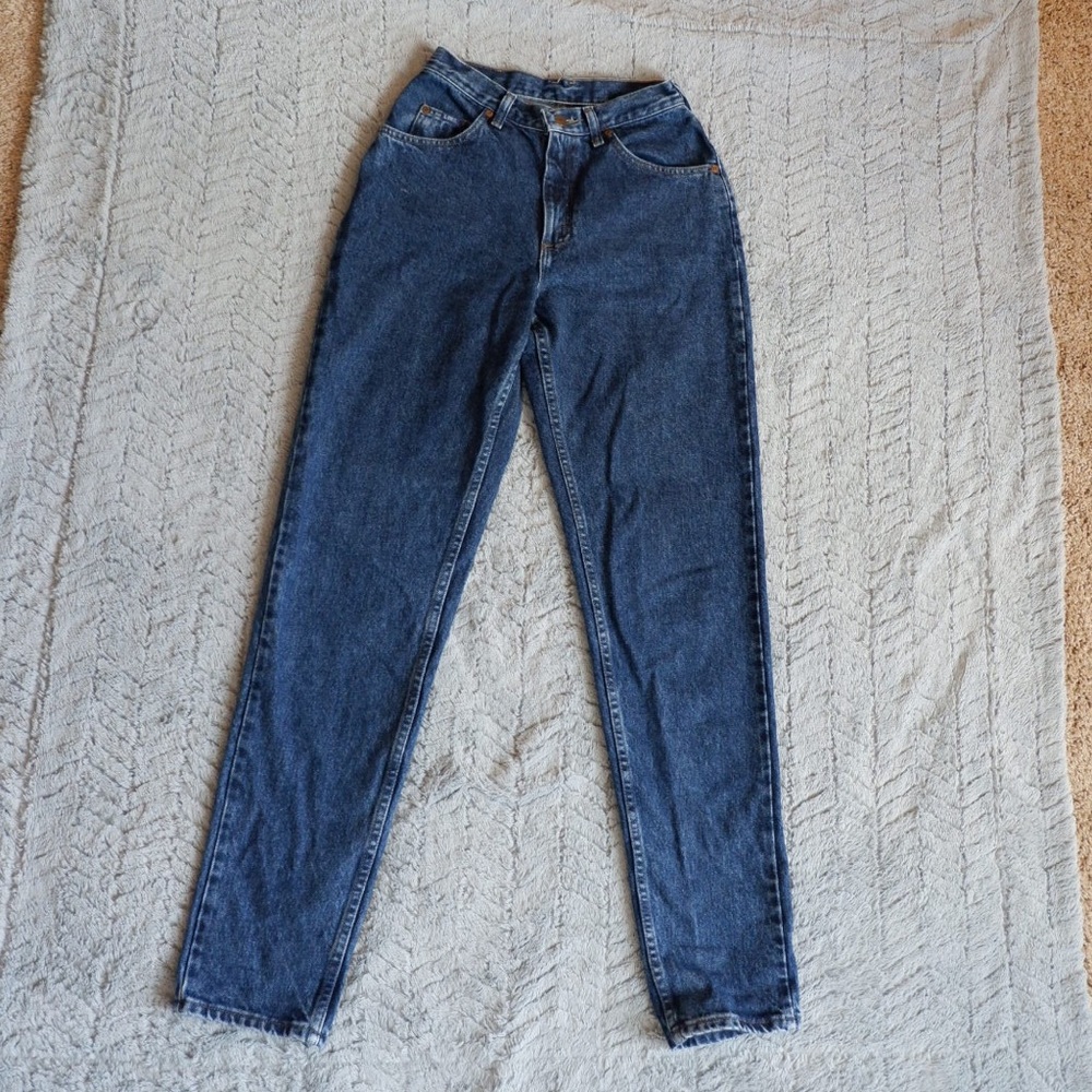 🌸Lee Dark Wash Vintage Mom Jeans🌸 - Picture 3 of 7